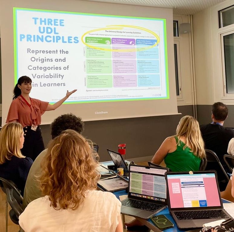 Beth Stark presenting about the principles of UDL at the International School of Paris.